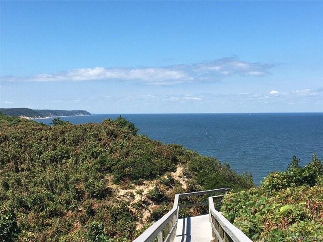 Building Photo - 508 Fox Hill Dr