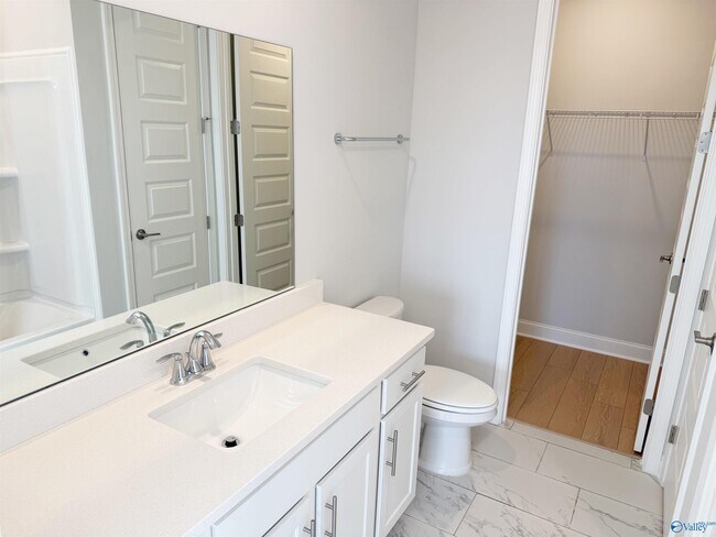 Building Photo - 218 Stockyard Cir