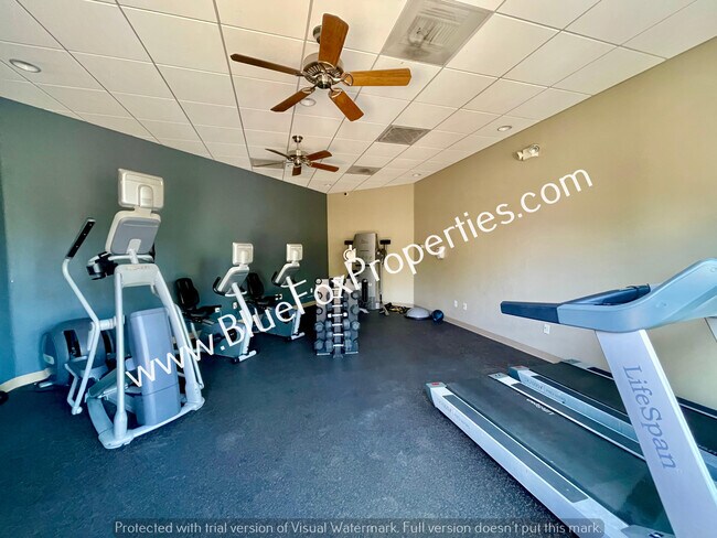 Building Photo - 2428 E Emerald Moon Dr