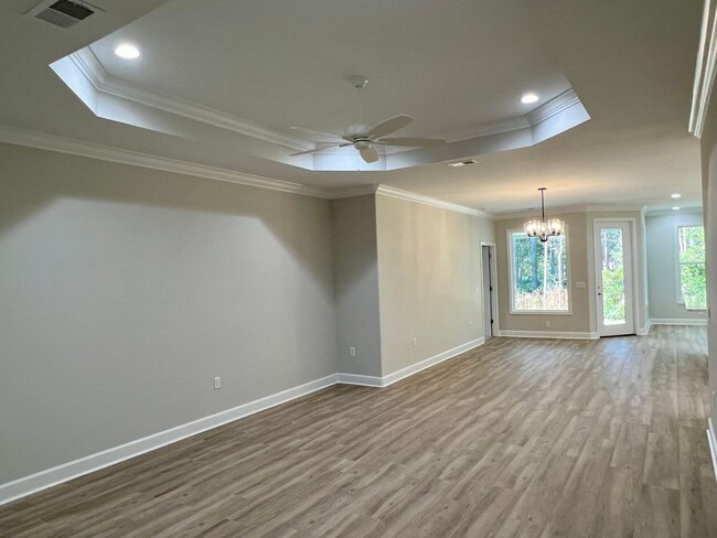 Building Photo - 3/2 brand new home!
