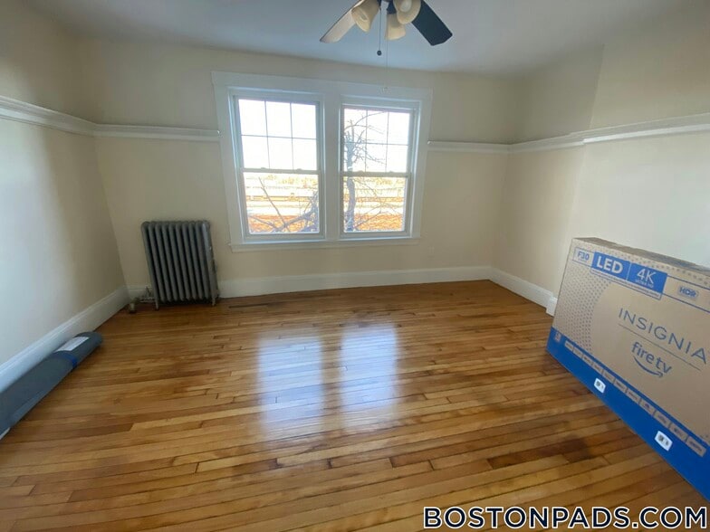 Building Photo - 30 Wadsworth St