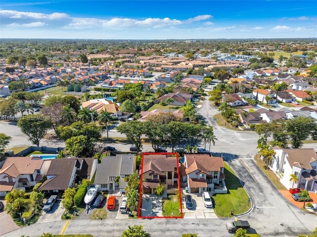 Building Photo - 6114 SW 127th Pl