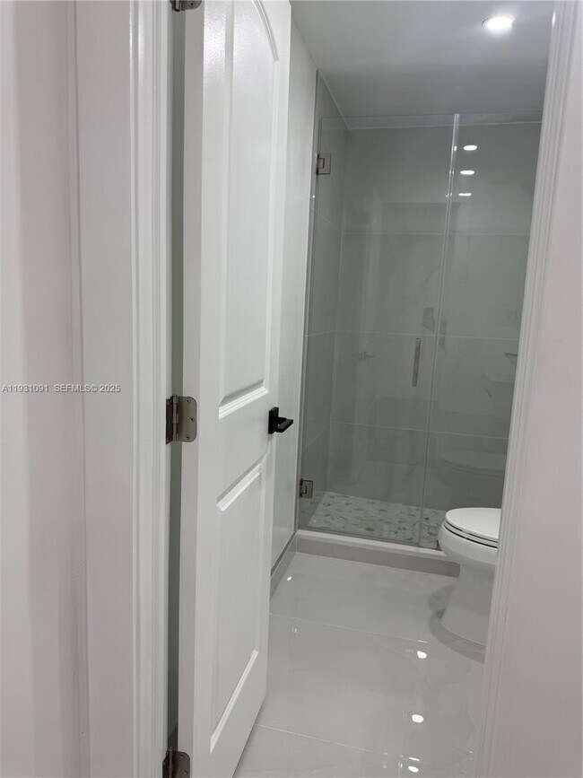 Building Photo - 2321 NW 85th Ave