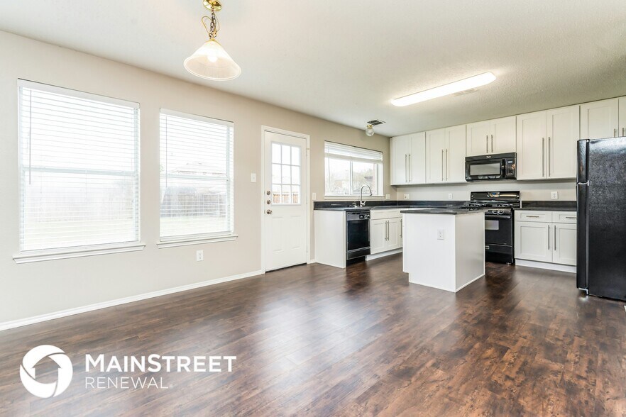 Building Photo - 312 Cherrywood Trail