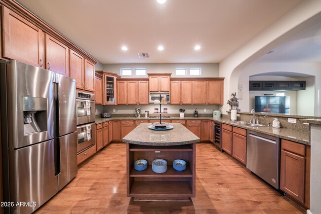 Building Photo - 2681 E Hampton Ln