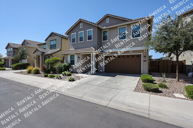 Building Photo - 1050 E Armstrong Wy
