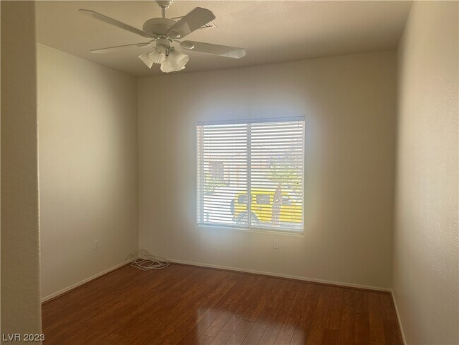Building Photo - 10820 Clarion Ln