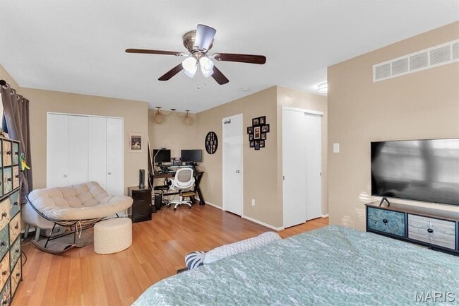 Building Photo - 1656 Herault Pl