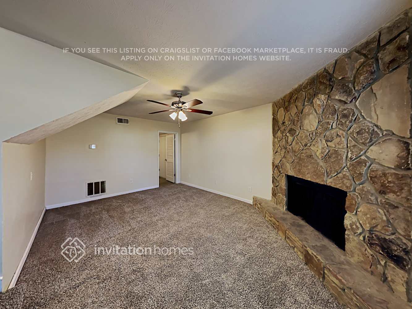 Building Photo - 939 Bermuda Ct