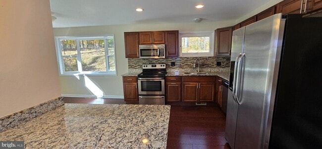 Building Photo - 7613 Locust Ln