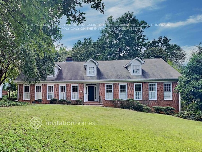 Building Photo - 2873 Ravenwolfe Way SW