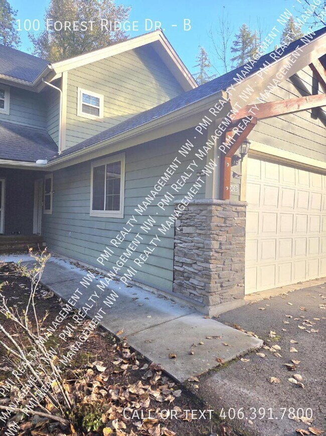 Primary Photo - 100 Forest Ridge Dr