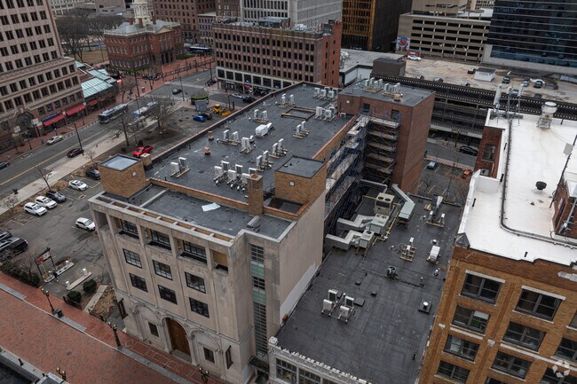 Building Photo - The Society Apartments on Pratt