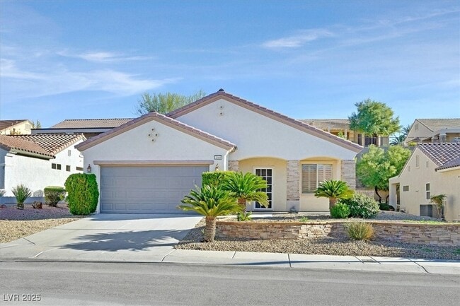 Primary Photo - 1660 Rockcrest Hills Ave