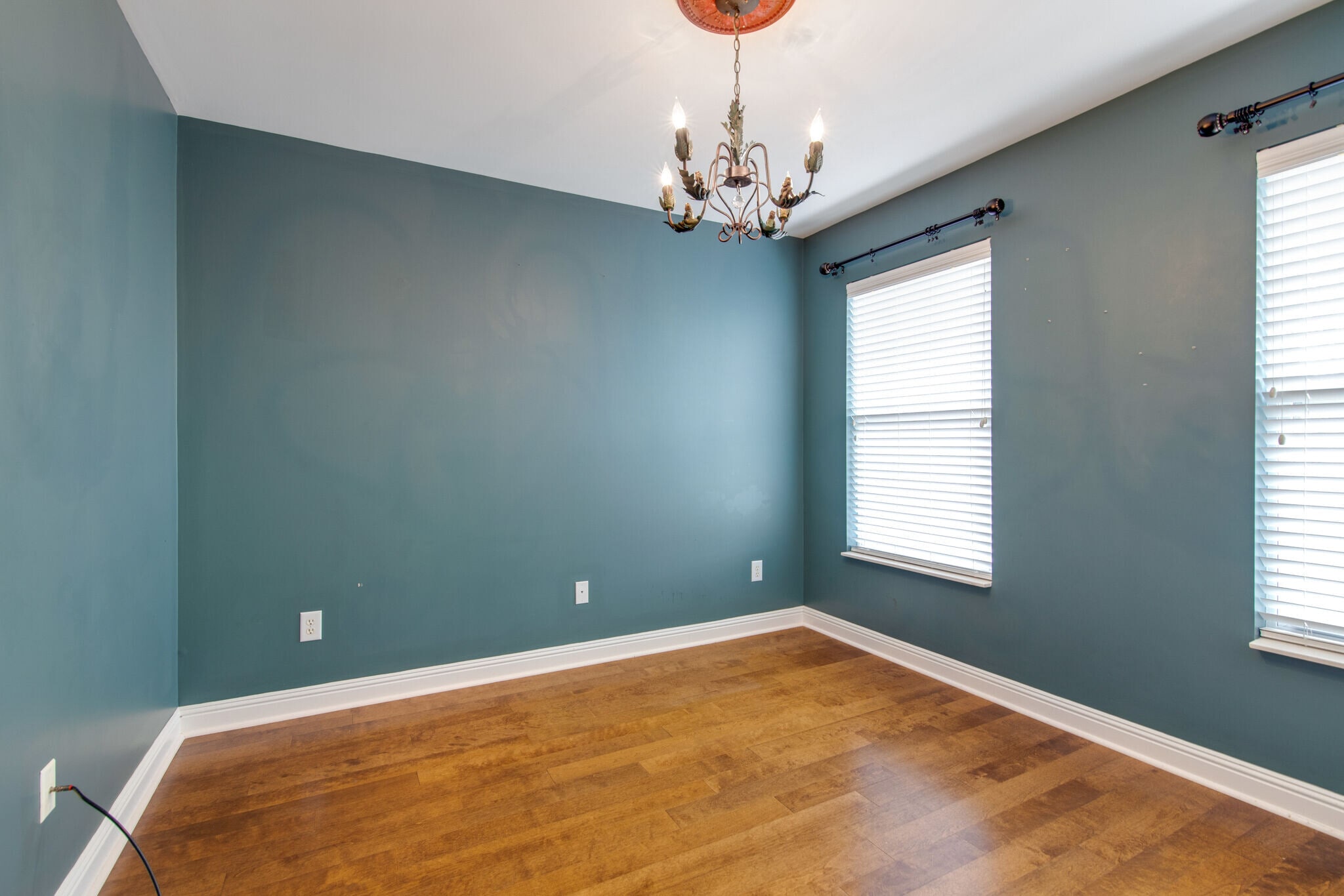 Building Photo - 7802 Kemberton Dr W