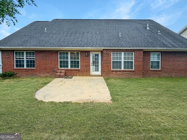 Building Photo - 37 Walton Creek Dr SW