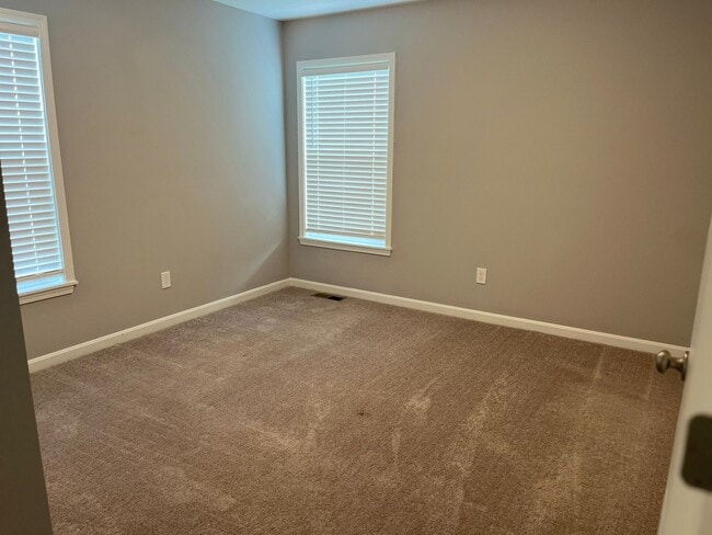 Building Photo - 2018 Poloview Pl