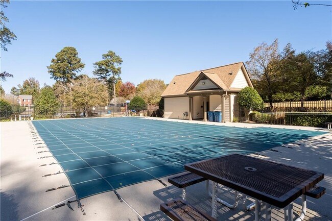 Building Photo - 2871 Belfaire Lake Dr