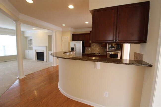 Building Photo - 10752 Camarilla Ct