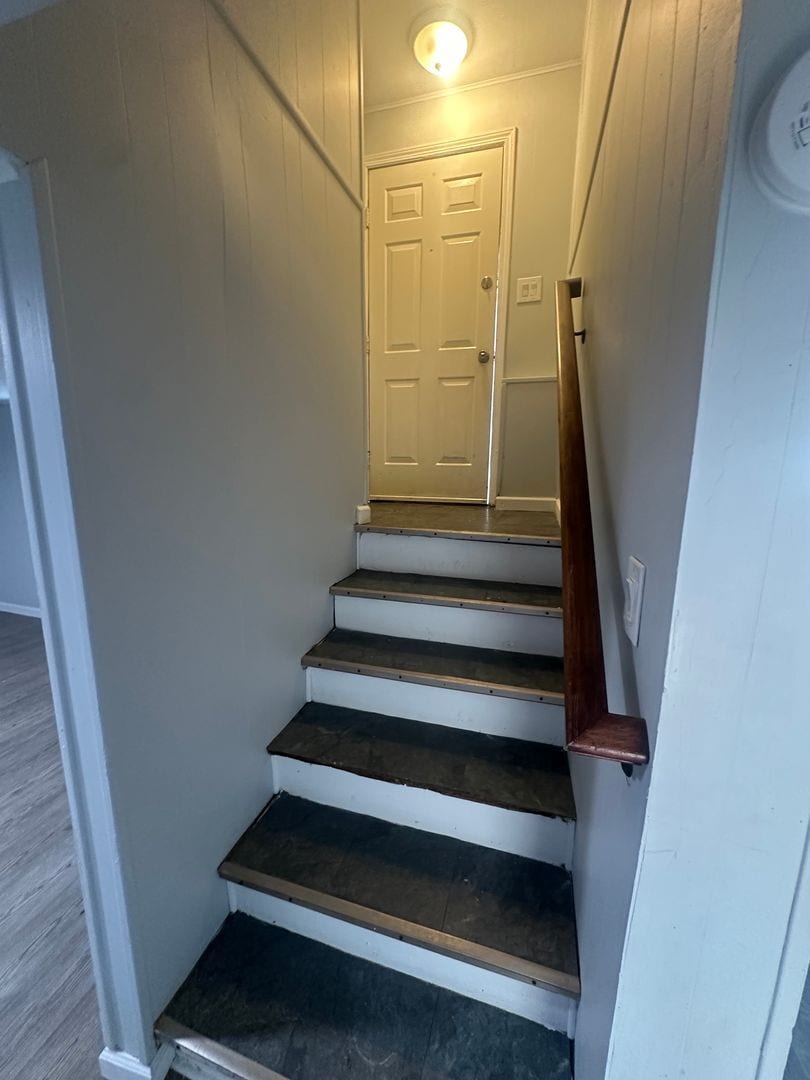 Building Photo - 2502 Oak St