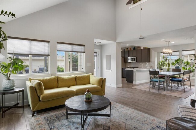 Building Photo - 141 Witchhazel Way