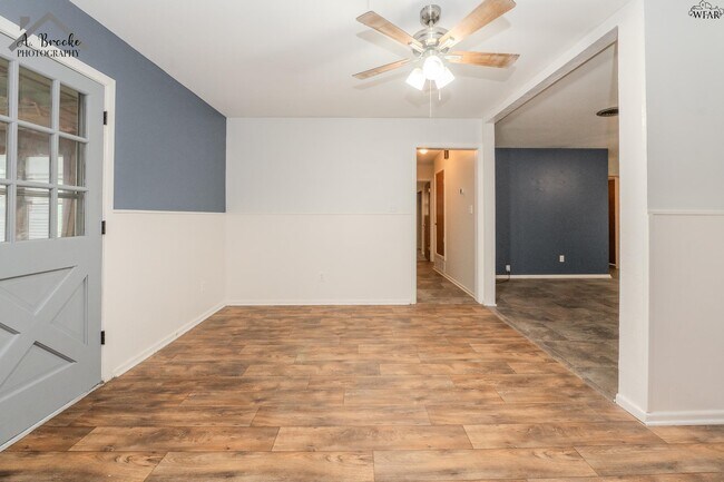 Building Photo - 109 Highland Dr
