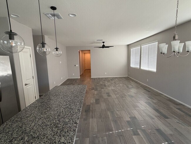 Building Photo - Three Bedroom Two Bath Home with A Den