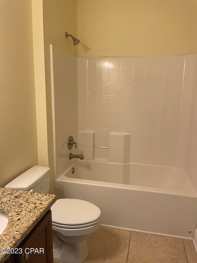 Building Photo - 4028 Brook Stone Dr