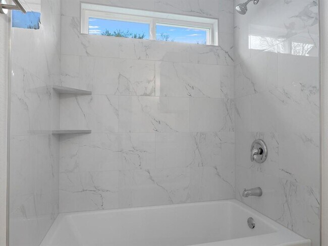 Building Photo - 21007 Coleman Branch Creek Rd