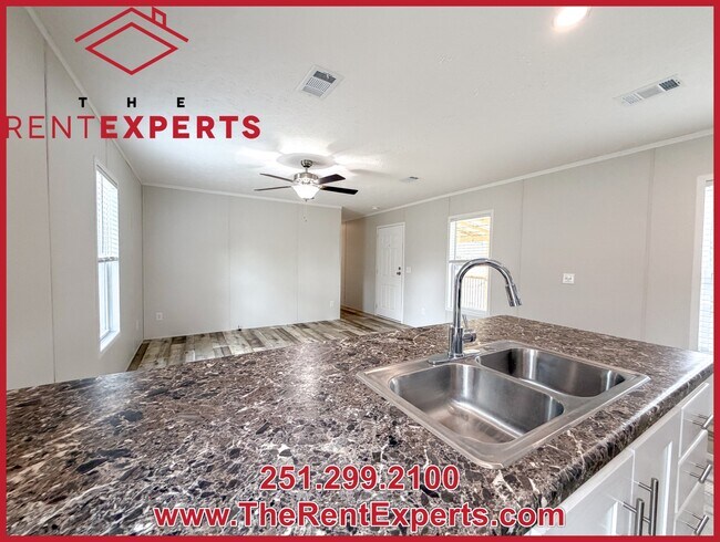 Building Photo - 4883 Christopher Rd