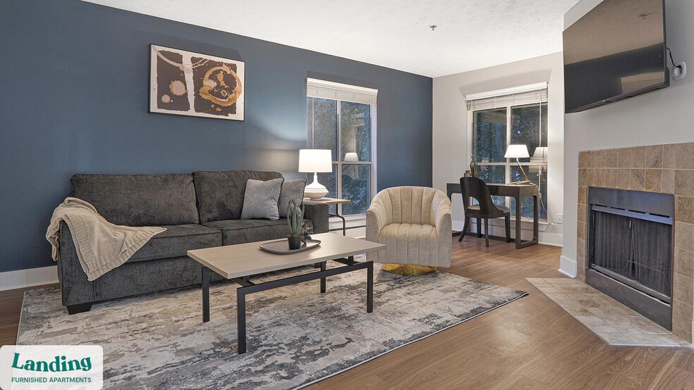 Primary Photo - 2000 E Lake Pkwy