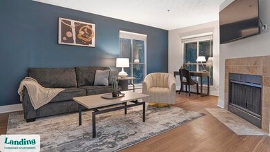 Building Photo - 2000 E Lake Pkwy