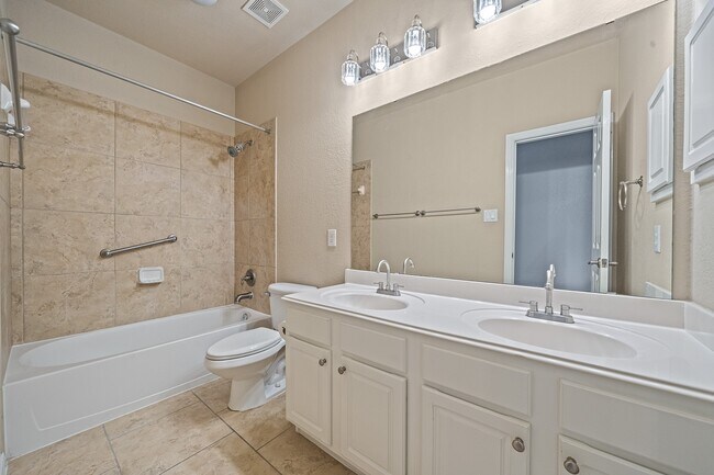 Building Photo - 5123 Shadow Breeze Ln