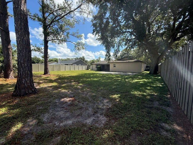 Building Photo - 2919 Autumnwood Trail