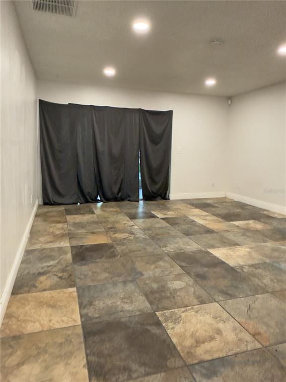 Building Photo - 7091 Balboa Dr