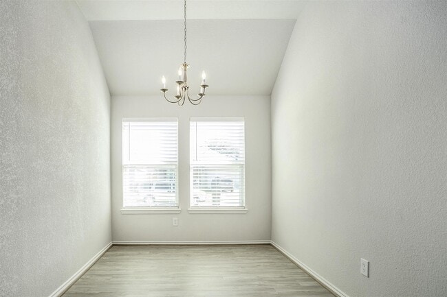 Building Photo - 3107 Andlor Hills Dr