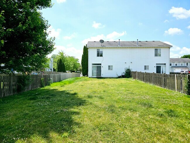 Building Photo - 14127 Faulkner Ct