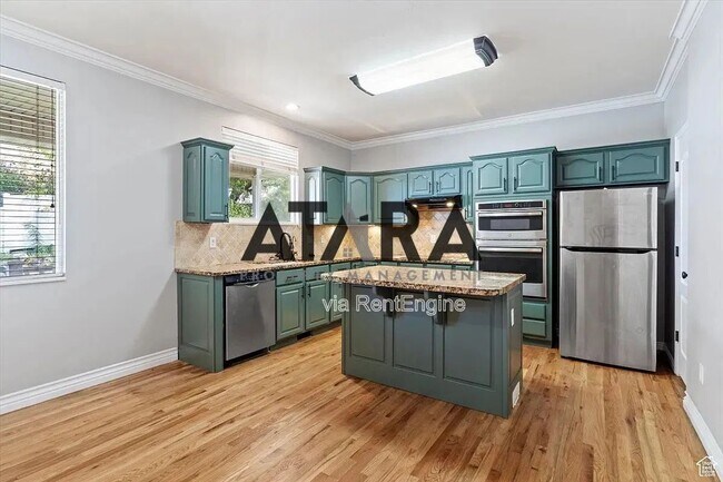 Building Photo - 154 W 1100 N