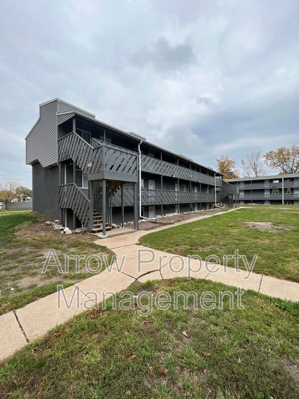 Building Photo - 877 N 26th St