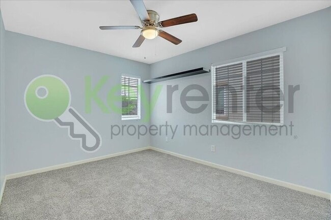 Building Photo - 461 Anjou Cir