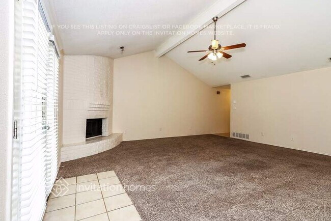 Building Photo - 6408 Big Springs Dr