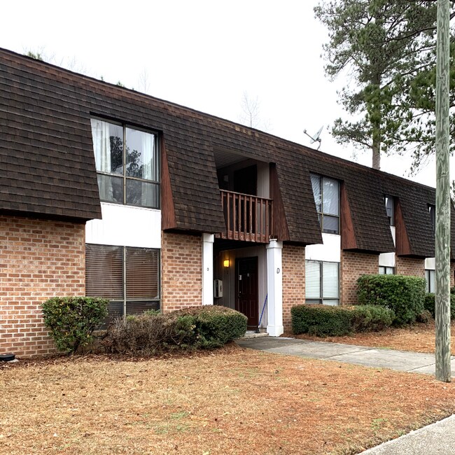Building Photo - 615 Carter Ln