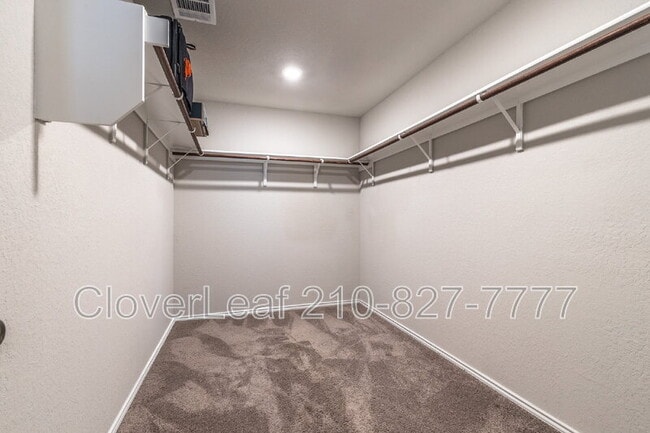 Building Photo - 266 Jaycen Ln