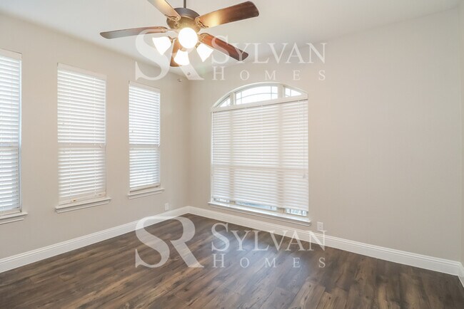 Building Photo - Living where You Love is Good for your Heart!