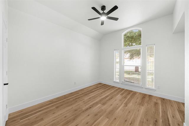 Building Photo - 3016 Deer Trail
