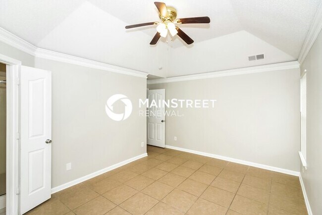 Building Photo - 3 Bedroom Pet-Friendly Home in Cordova, TN with Main Street Renewal