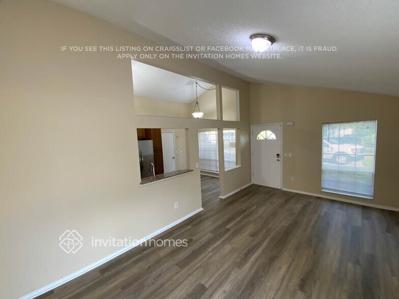 Building Photo - 8447 Red Wagon Ln