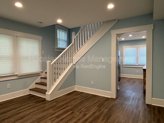 Building Photo - 1524 Bellefontaine St