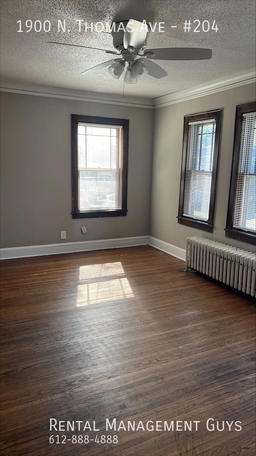 Building Photo - Huge 1 Bedroom Apartment in North Minneapo...