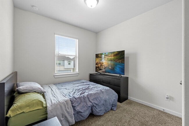 Building Photo - 31931 Abington Vlg Wy